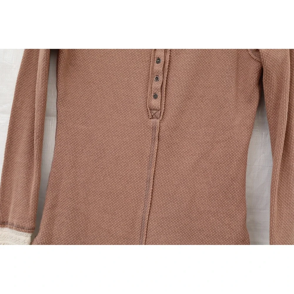 Free People Sunset Park Thermal Henley Mauve Brown Crochet‎ Cuff Women Top Small